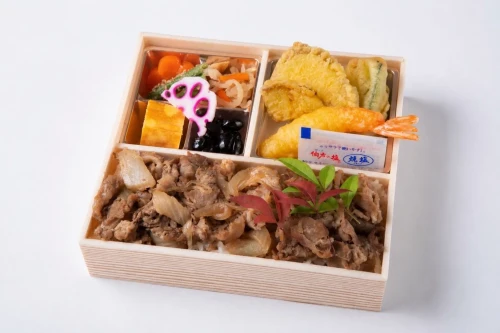 彩り天ぷらのすき焼き重御膳