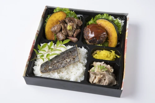 サイコロステーキ・デミグラスハンバーグ・しゃぶしゃぶの季節の魚の西京焼きのせご飯