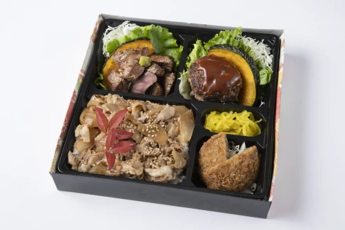 サイコロステーキ・デミグラスハンバーグ・メンチカツの焼肉カルビ重
