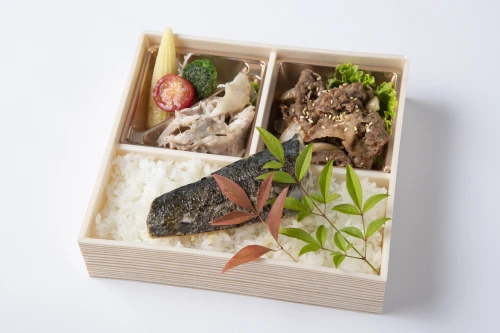 厳選焼肉カルビ＆季節の魚の西京焼き御膳