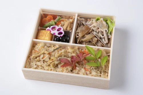 すきやきとしゃぶしゃぶの炊き込み御膳
