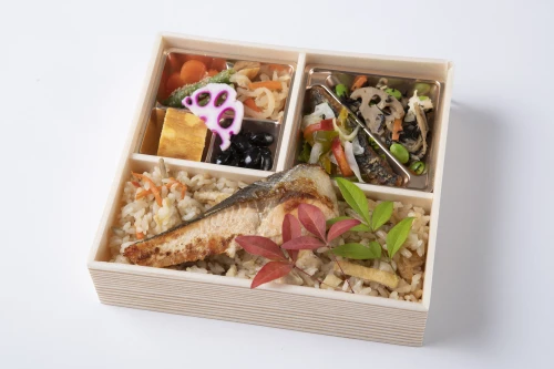 銀鮭の幽庵焼きの炊き込み御膳