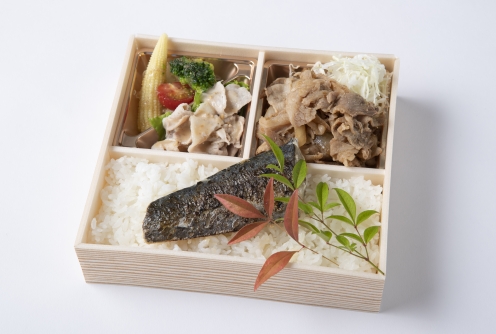 特製ダレの生姜焼き＆季節の魚の幽庵焼き御膳
